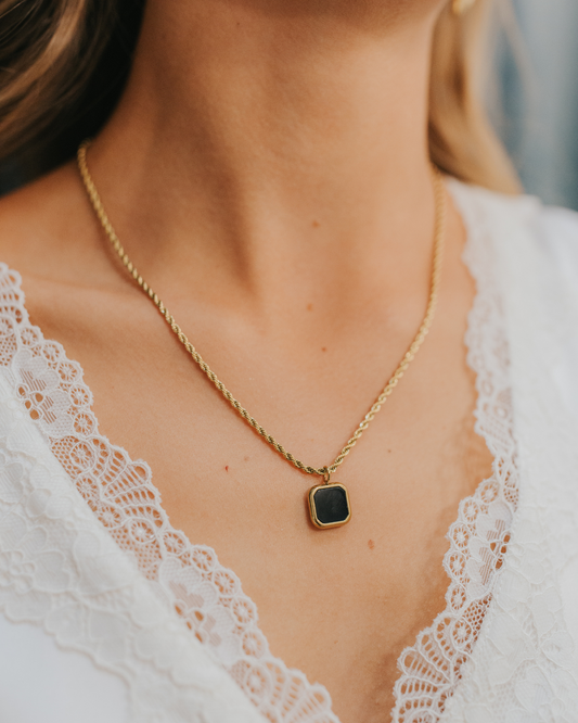 The Broadwater Necklace