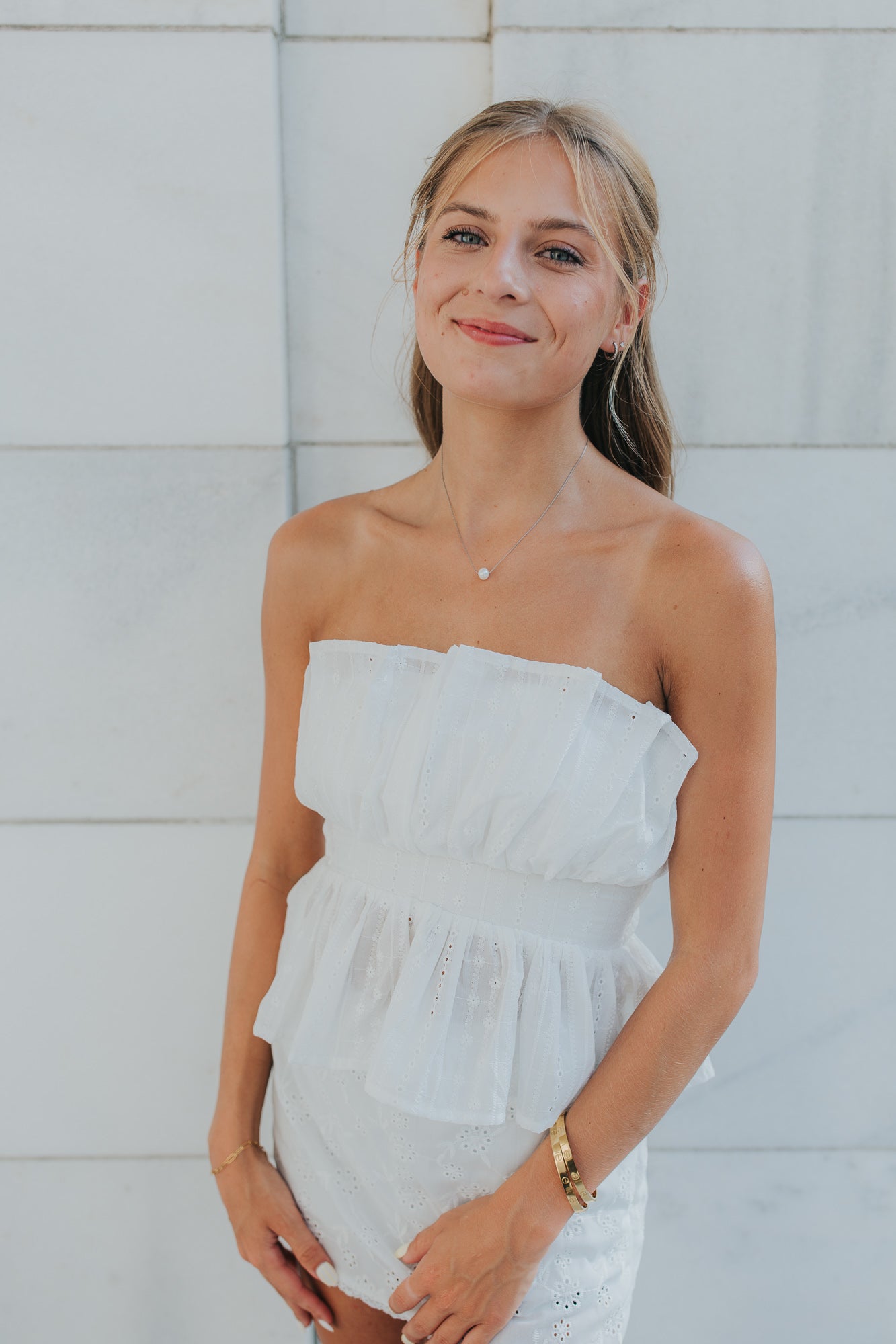 The June Necklace in Silver