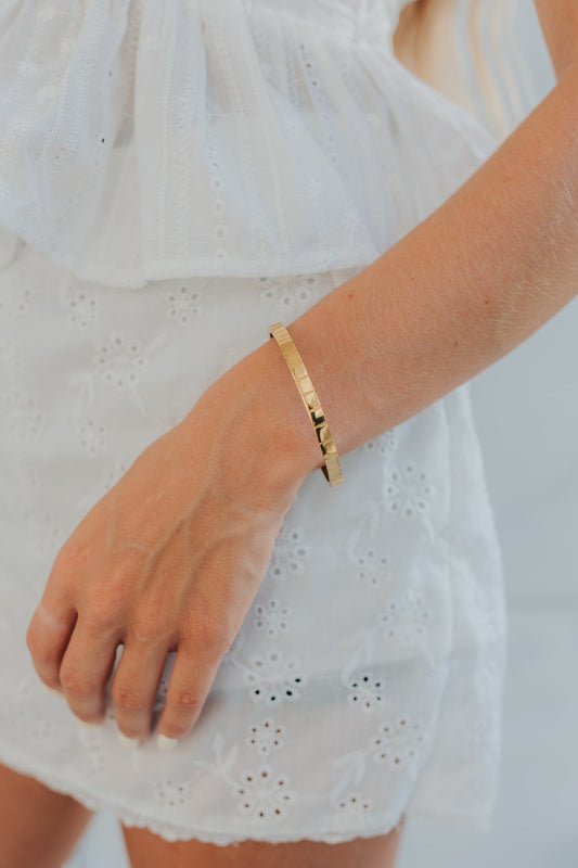 The Lily Bracelet
