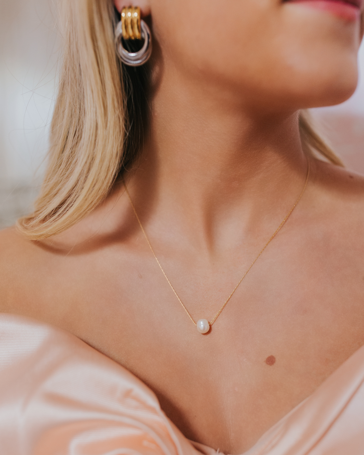 The June Necklace in Gold