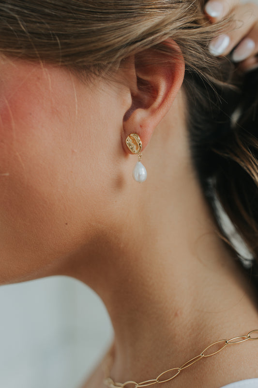 The Ophelia Pearl Studs