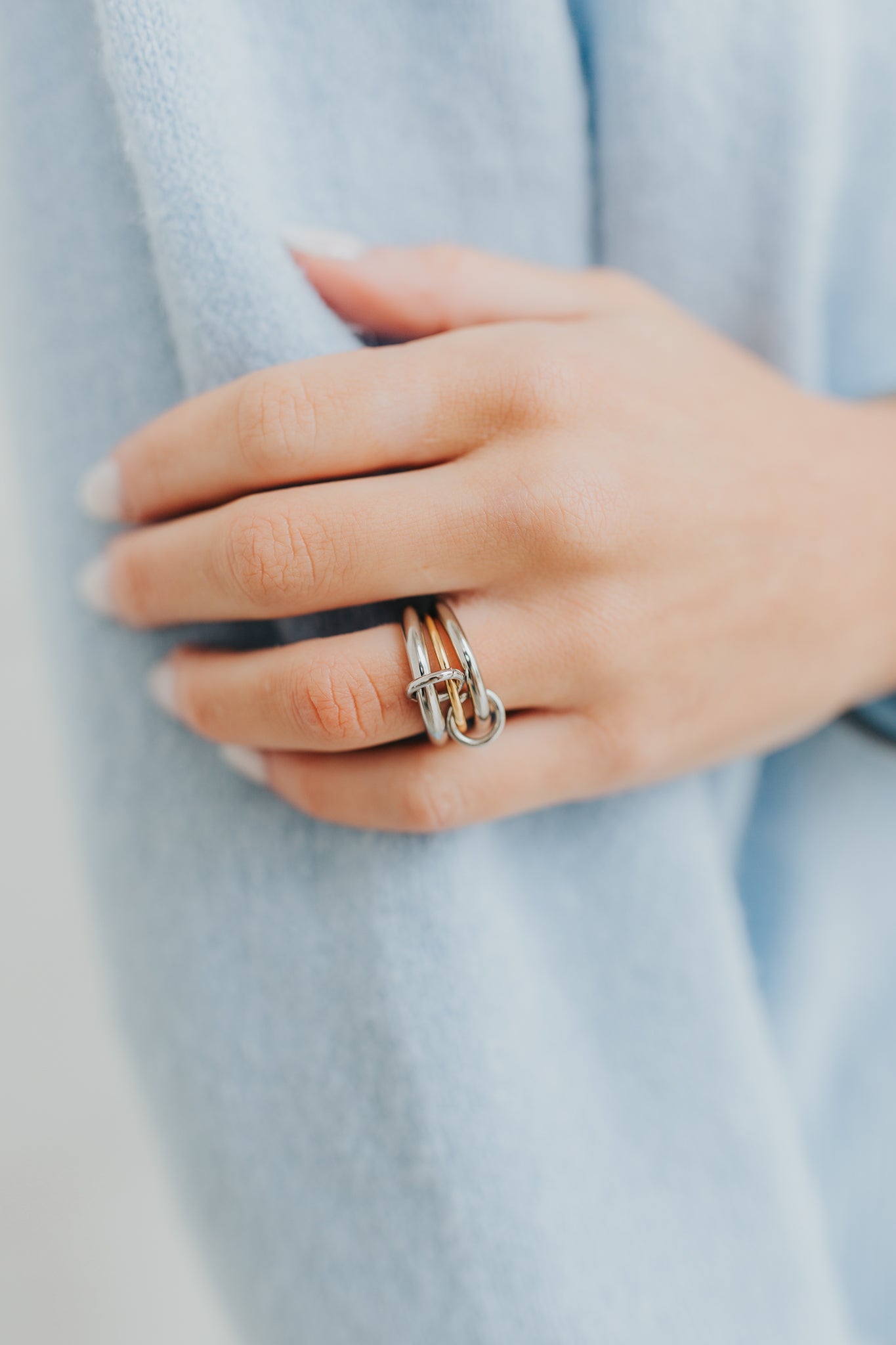 The Two Tone Spin Ring